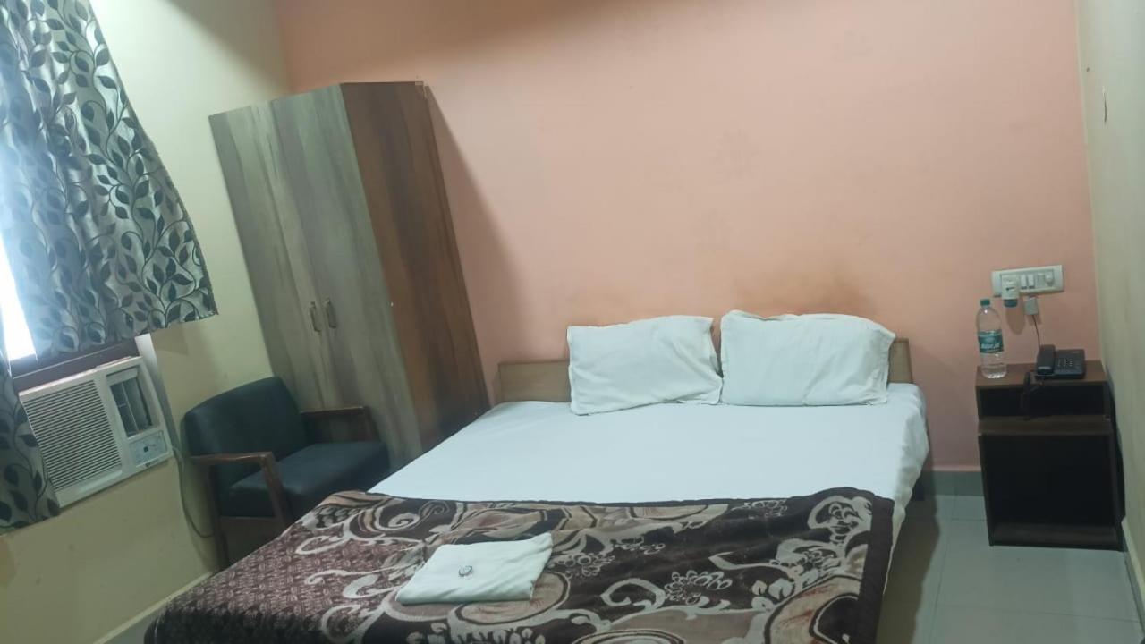 Hotel Shyam Utsav Mirzāpur Exteriér fotografie